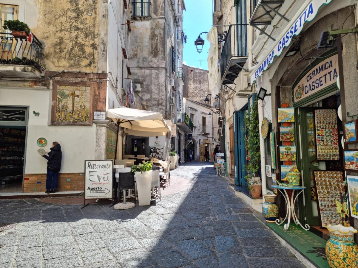 La Casa Nel Duomo Vietri Sul Mare Apartment Luaran gambar